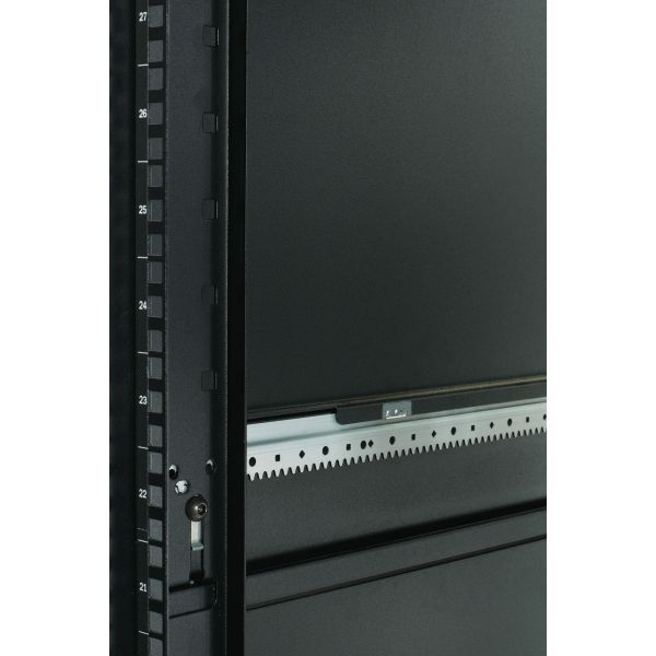 APC AR3100 NetShelter SX 42U 600mm(b) x 1070mm(d) 19" IT rack, behuizing met zijpanelen, zwart (AR3100)